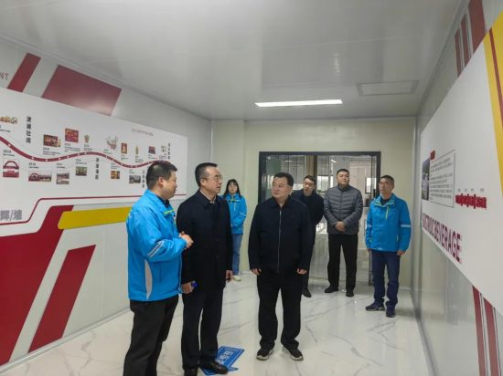 曹再兴前往开福区督导食品安全“两个责任”落实工作